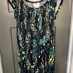Torrid Black and Green Patterned Midi Dress. Super soft line. Ruching. Size 1.